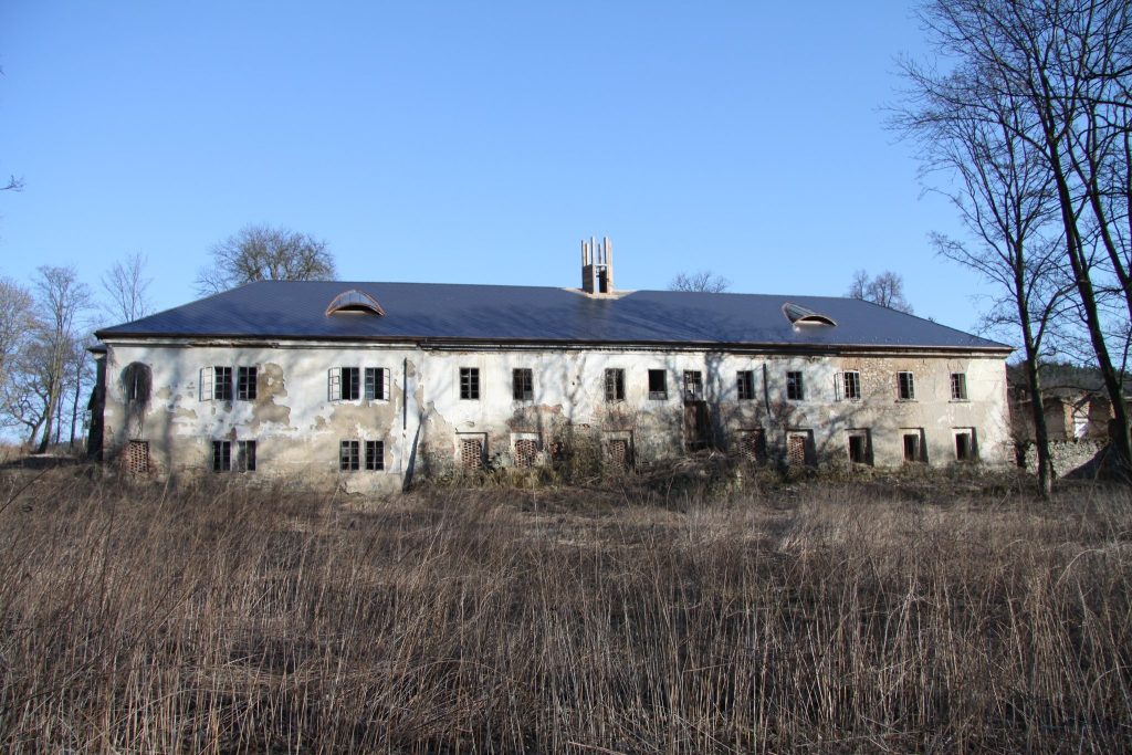 Rtišovice Castle: A Baroque Manor Complex in Czechia 1 Rtišovice Castle