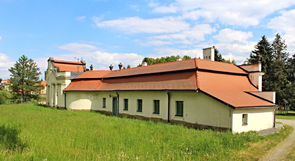 Nový Falkenburk: A Renaissance Manor in Czechia 2 Nový Falkenburk