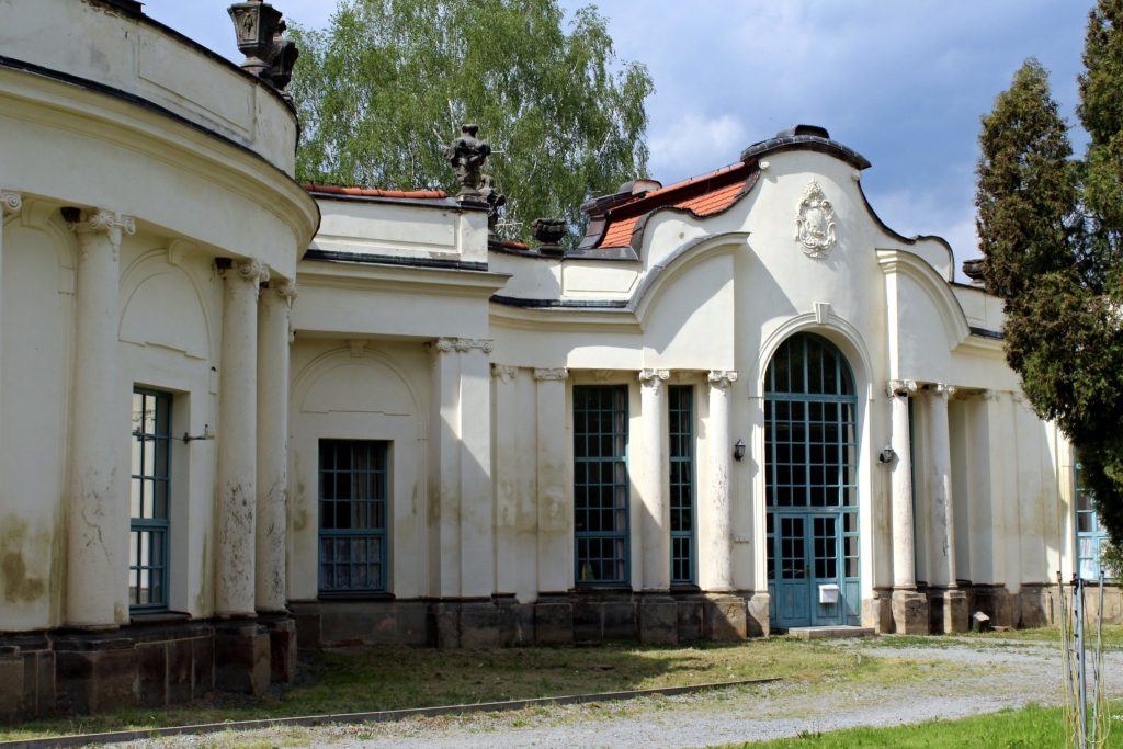 Nový Falkenburk: A Renaissance Manor in Czechia 3 Nový Falkenburk