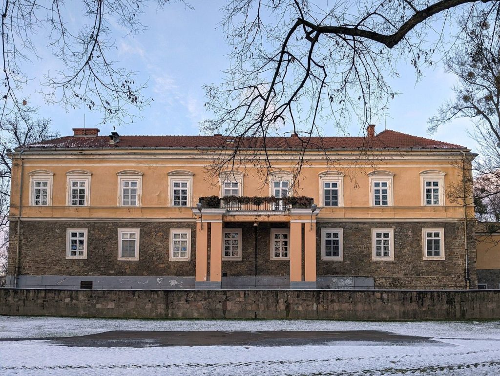 Dolní Benešov Castle: A Gothic, Renaissance, and Baroque Castle in Czechia 1 Dolní Benešov Castle