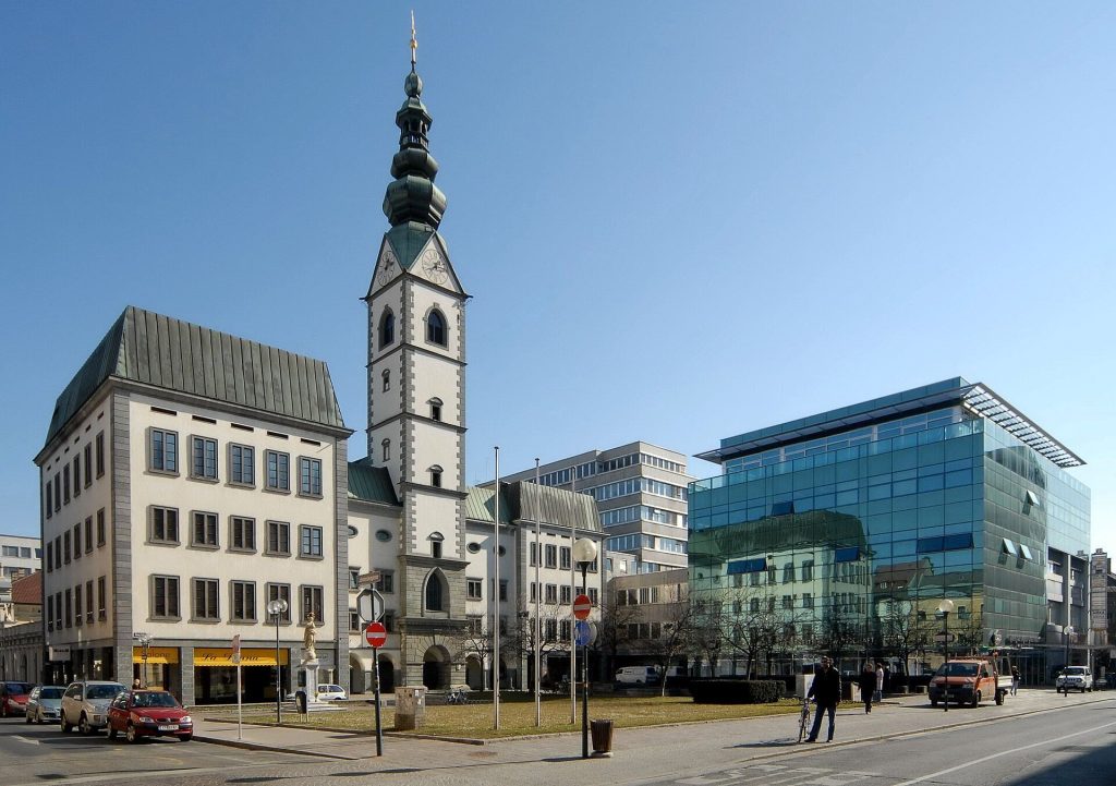 Klagenfurt Cathedral: A Cathedral and Former Protestant Church in Austria 1 Klagenfurt Cathedral