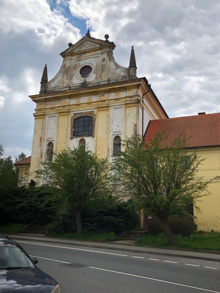 Franciscan Monastery in Zásmuky: A Baroque Convent Complex in Czechia 2 Franciscan monastery in Zásmuky