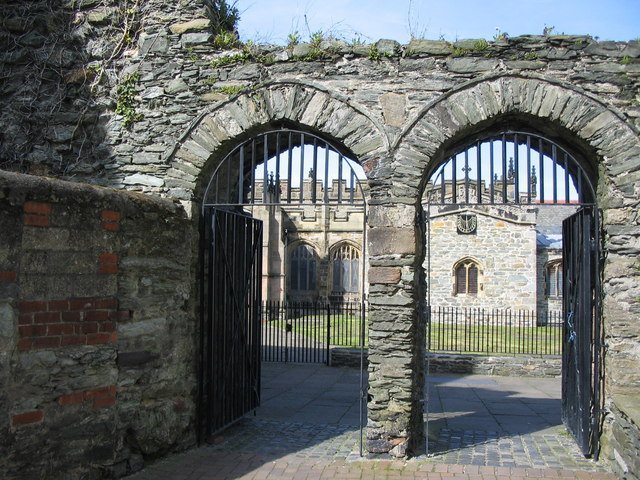 St Cybi's Church: A Historic Church within Caer Gybi in Holyhead 5 St Cybi's Church