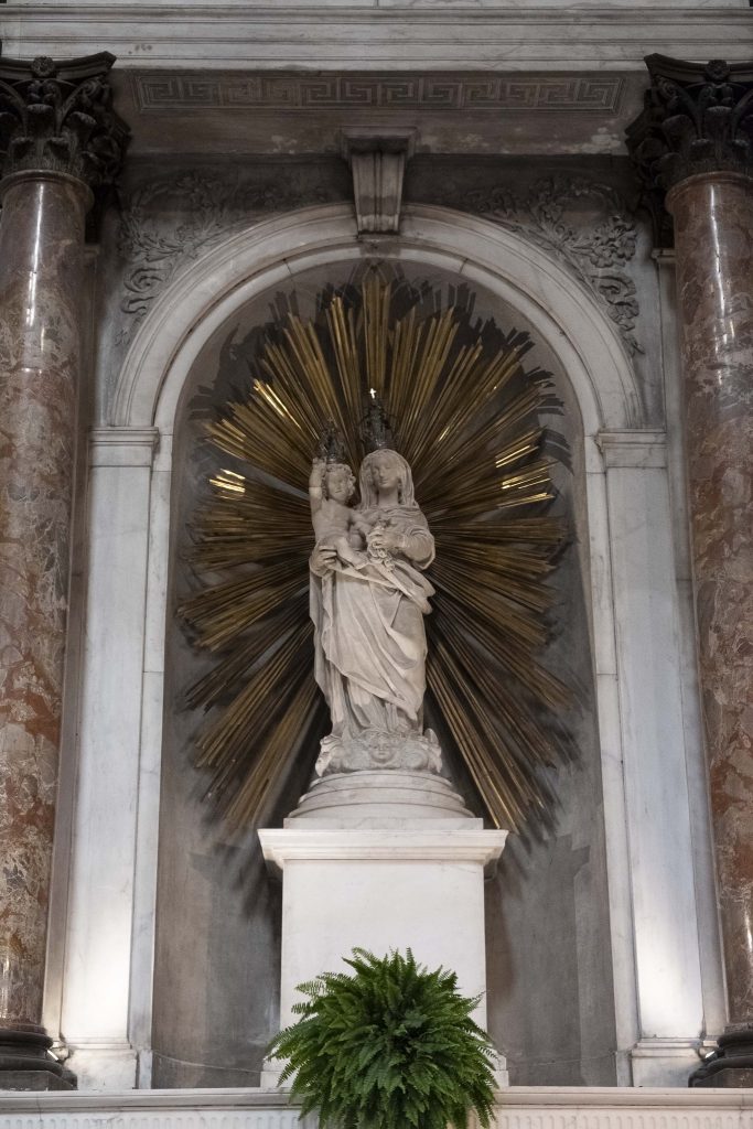 Basilica della Santissima Annunziata del Vastato: A Roman Catholic Parish Church in Genoa 2 Basilica della Santissima Annunziata del Vastato