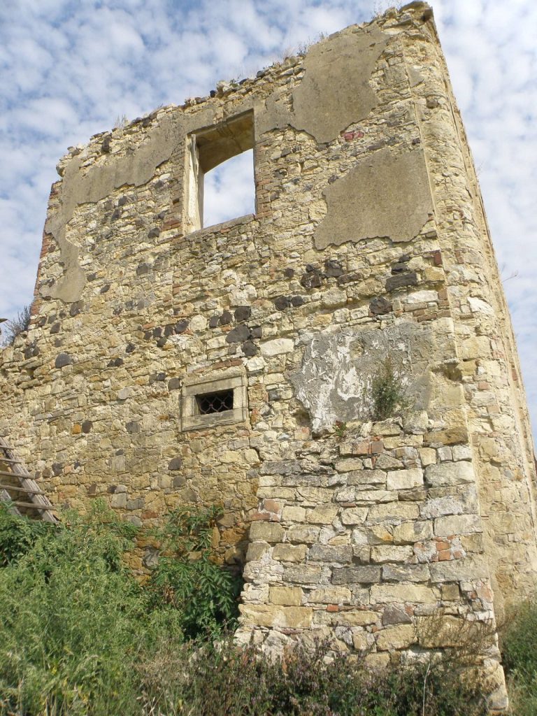 Libčeves Castle: A Medieval Fortress Rebuilt as a Renaissance and Baroque Château 2 Libčeves Castle
