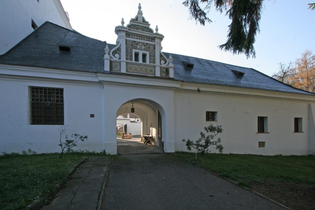 Radim: A Renaissance Castle and Earlier Fortress in Czechia 4 Radim