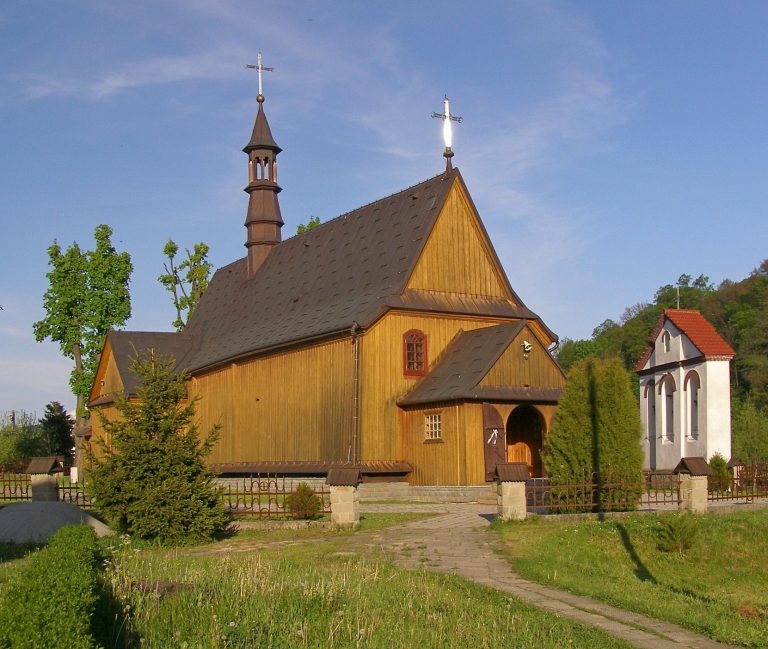 Saint Andrew Church in Polna: A Sixteenth-Century Wooden Parish Church