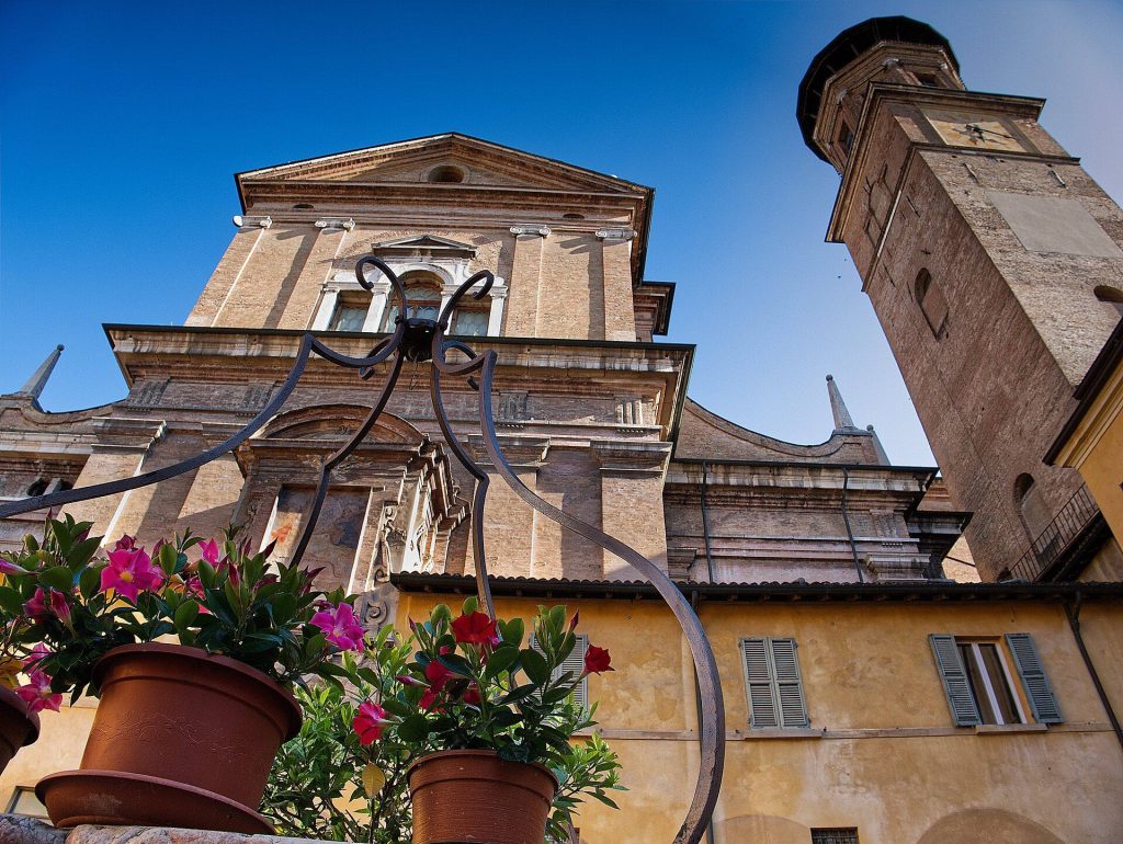 Basilica della Ghiara: A Marian Sanctuary in Reggio Emilia 3 Basilica della Ghiara