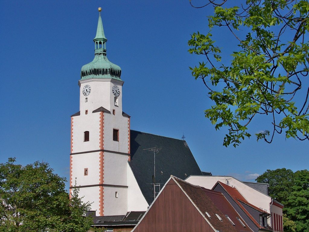St. Wenceslas City Church: An Evangelical-Lutheran Parish Church in Wurzen 1 St. Wenceslas City Church