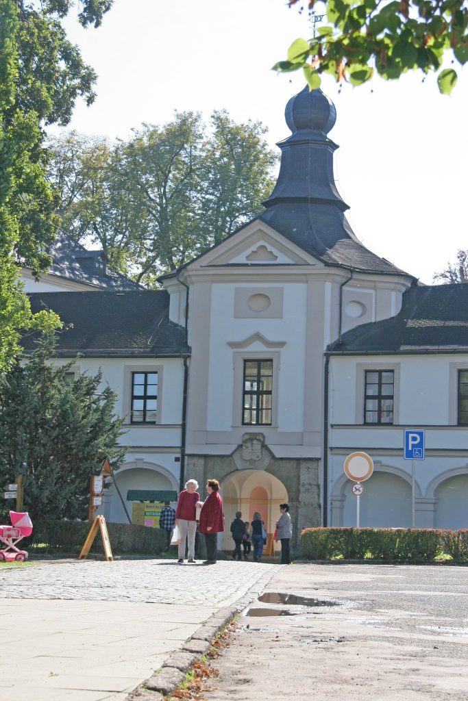 Letohrad Castle: A Baroque Castle in Czechia 2 Letohrad Castle