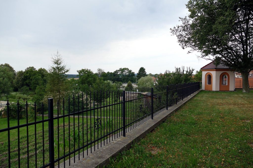 Myslkovice Castle: A Baroque Château and Municipal Cultural Centre 2 Myslkovice Castle