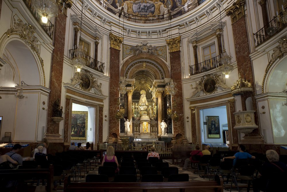Basilica of Our Lady of the Forsaken: Valencia’s Marian Sanctuary 5 Basilica of Our Lady of the Forsaken