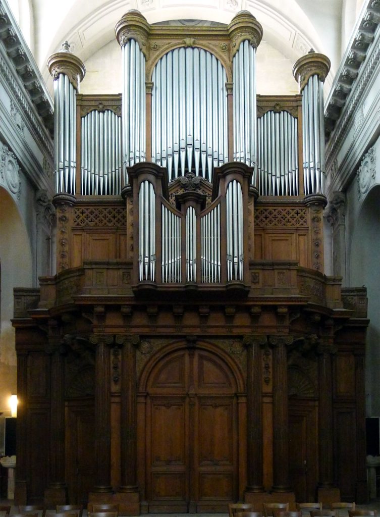 Notre-Dame-des-Blancs-Manteaux: A Historic Roman Catholic Church in Paris 4 Notre-Dame-des-Blancs-Manteaux