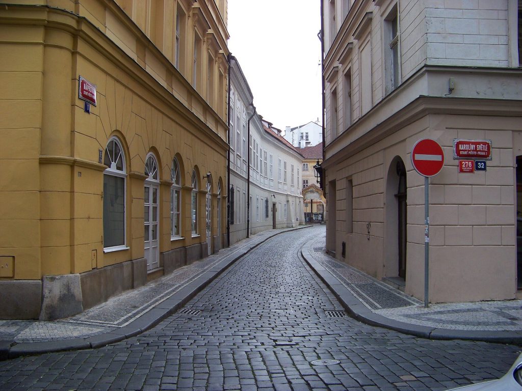 Palác Pachtů z Rájova (Anenské náměstí): A Rococo Palace in Prague 2 Palác Pachtů z Rájova (Anenské náměstí)