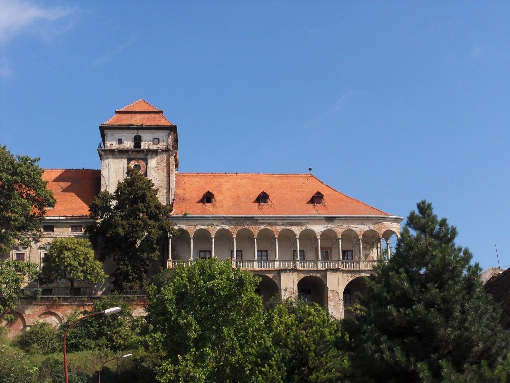 Jaroslavice Castle: A Renaissance Chateau with Baroque Alterations in Czechia 2 Jaroslavice Castle