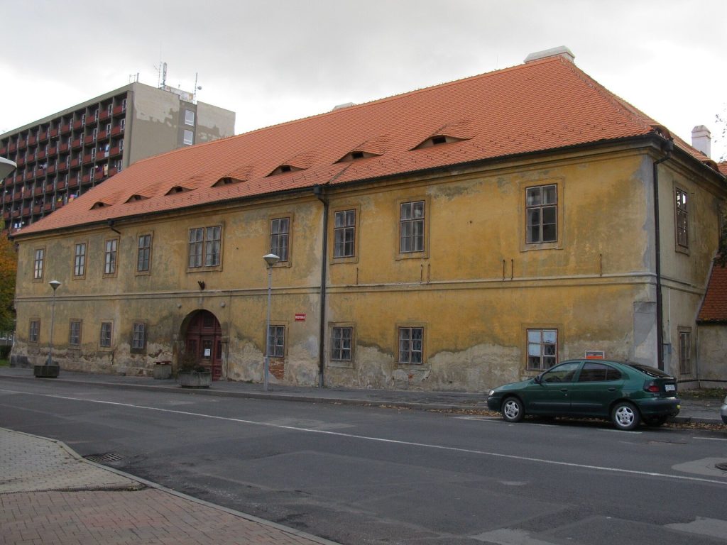 Litvínov Castle: A Baroque Castle in Czechia 3 Litvínov Castle