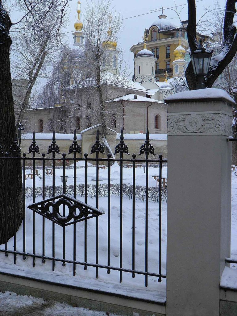 Church of Saint Antipas of Pergamum in Kolymazhny Dvor: A Historic Orthodox Church in Moscow 2 Church of Saint Antipas of Pergamum in Kolymazhny Dvor