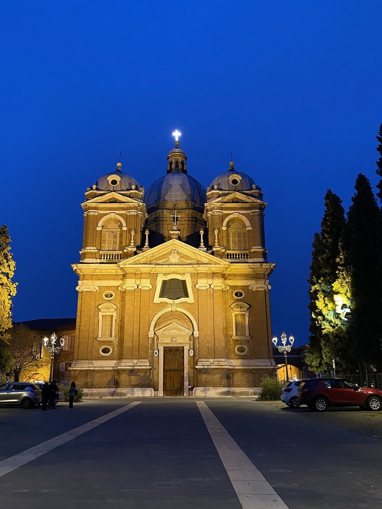 Beata Vergine del Castello: Sanctuary and Minor Basilica in Fiorano Modenese 2 Beata Vergine del Castello