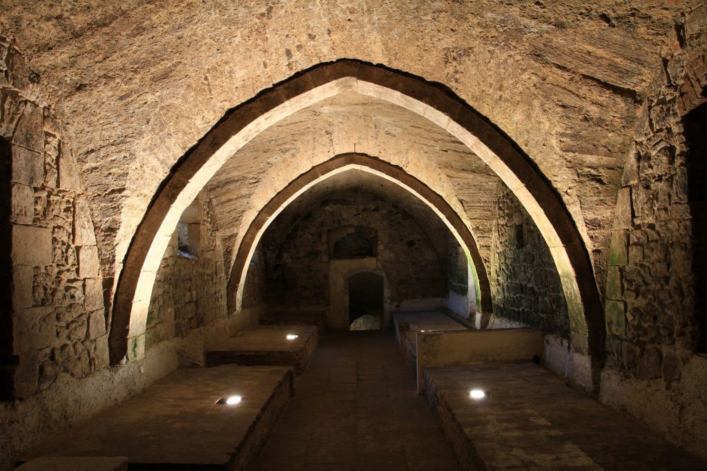 Commandry of the Knights of Malta in Český Dub: A Medieval Hospitaller Center 1 Commandry of the Knights of Malta in Český Dub