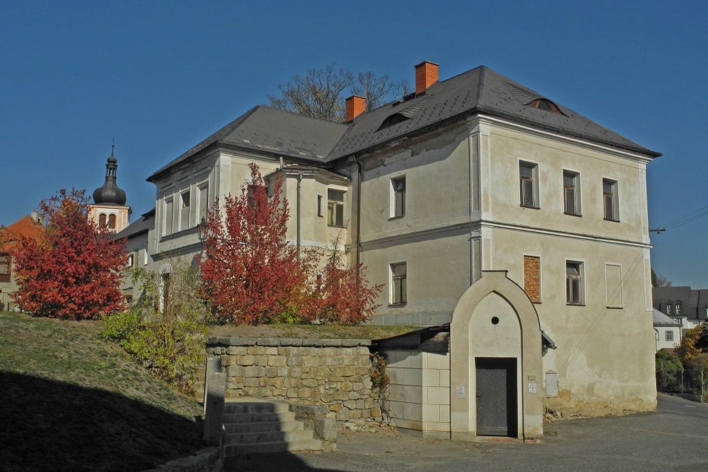 Commandry of the Knights of Malta in Český Dub: A Medieval Hospitaller Center 3 Commandry of the Knights of Malta in Český Dub