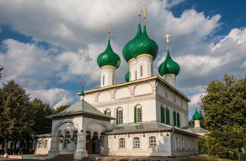 Fyodorovskaya Church: A Russian Orthodox Parish Church in Yaroslavl 2 Fyodorovskaya Church