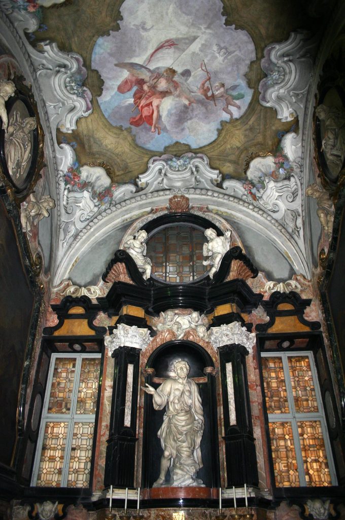 Sant'Angelo Church: A Franciscan Church in Milan 4 Sant'Angelo Church
