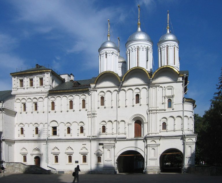 Church of the Twelve Apostles: A Patriarchal House Church in the Moscow Kremlin