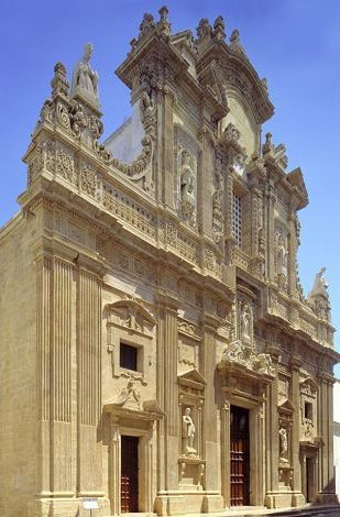 Gallipoli Cathedral: A Baroque Co-Cathedral in Italy 2 Gallipoli Cathedral