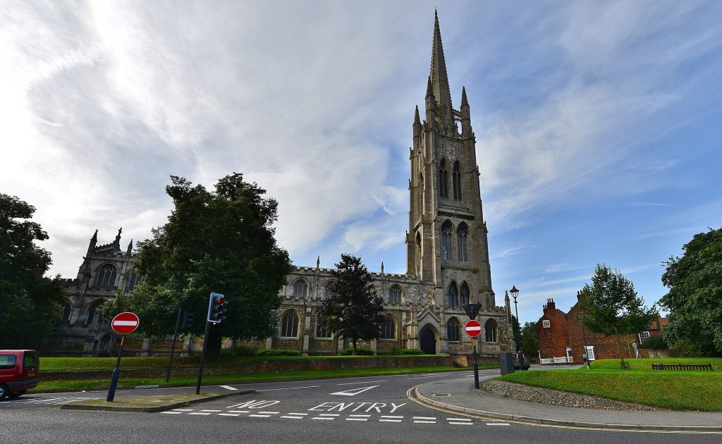 St. James Church: A Medieval Anglican Parish Church in Louth 1 St. James Church