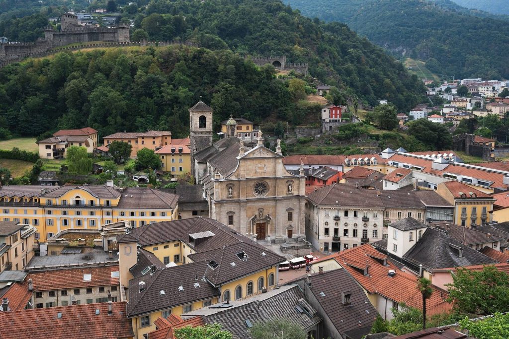 Santi Pietro e Stefano: Bellinzona’s Renaissance Collegiate Church 4 Santi Pietro e Stefano