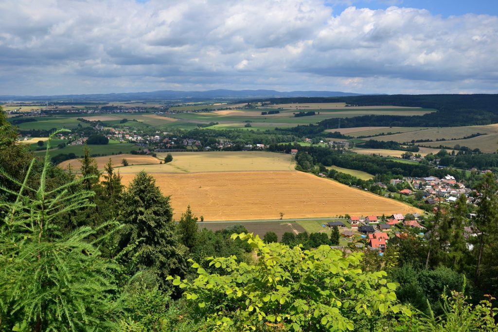 Velešov Castle: A Short-Lived Fourteenth-Century Castle in Czechia 2 Velešov Castle