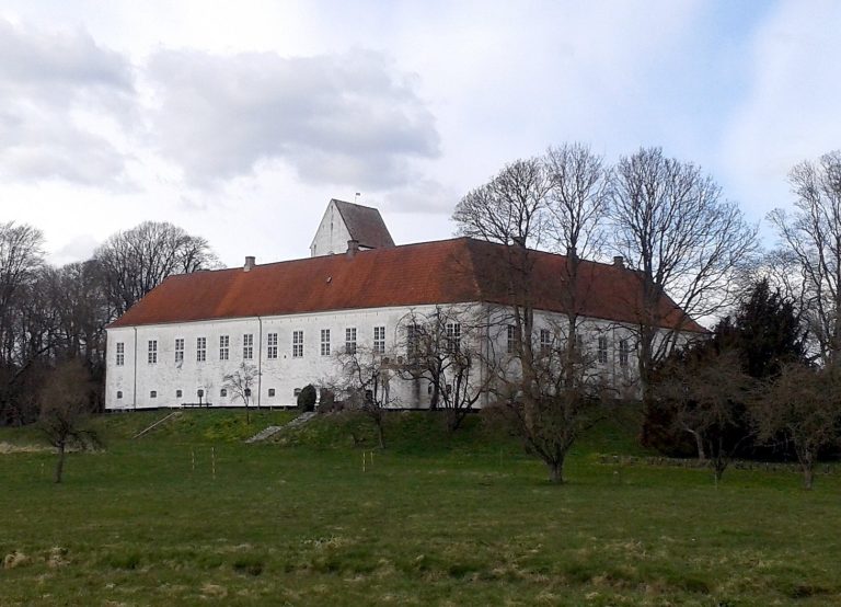 Ørslev Kloster: A Medieval Benedictine Nunnery and Baroque Manor House