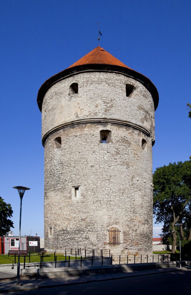 Kiek in de Kök: Tallinn’s Medieval Artillery Tower 1 Kiek in de Kök