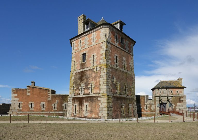 Tour Vauban: A Coastal Defensive Tower at Camaret-sur-Mer