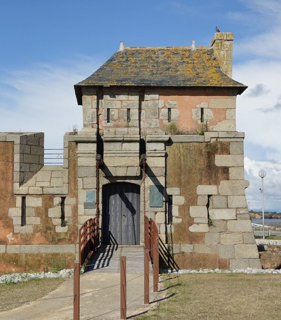 Tour Vauban: A Coastal Defensive Tower at Camaret-sur-Mer 3 Tour Vauban