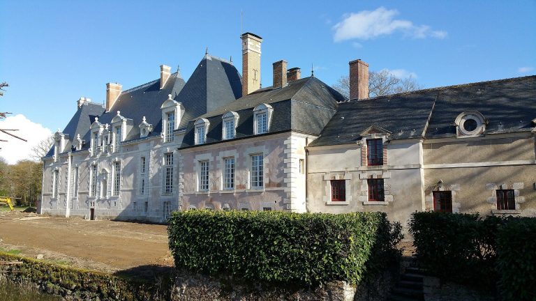 Château des Grotteaux: A Seventeenth-Century Estate in France