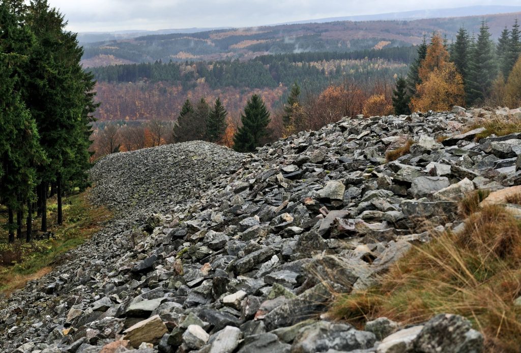 Celtic Circular Wall of Otzenhausen: A Treveran Oppidum in Germany 1 Celtic circular wall of Otzenhausen