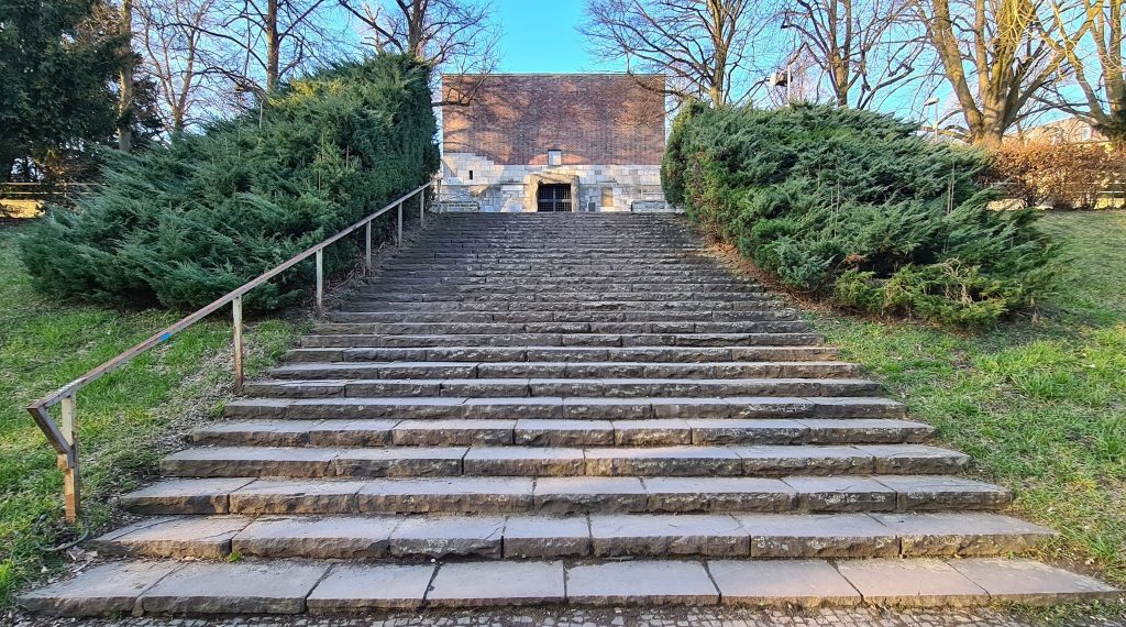 Marienturm: A Former Defensive Tower in Aachen 2 Marienturm