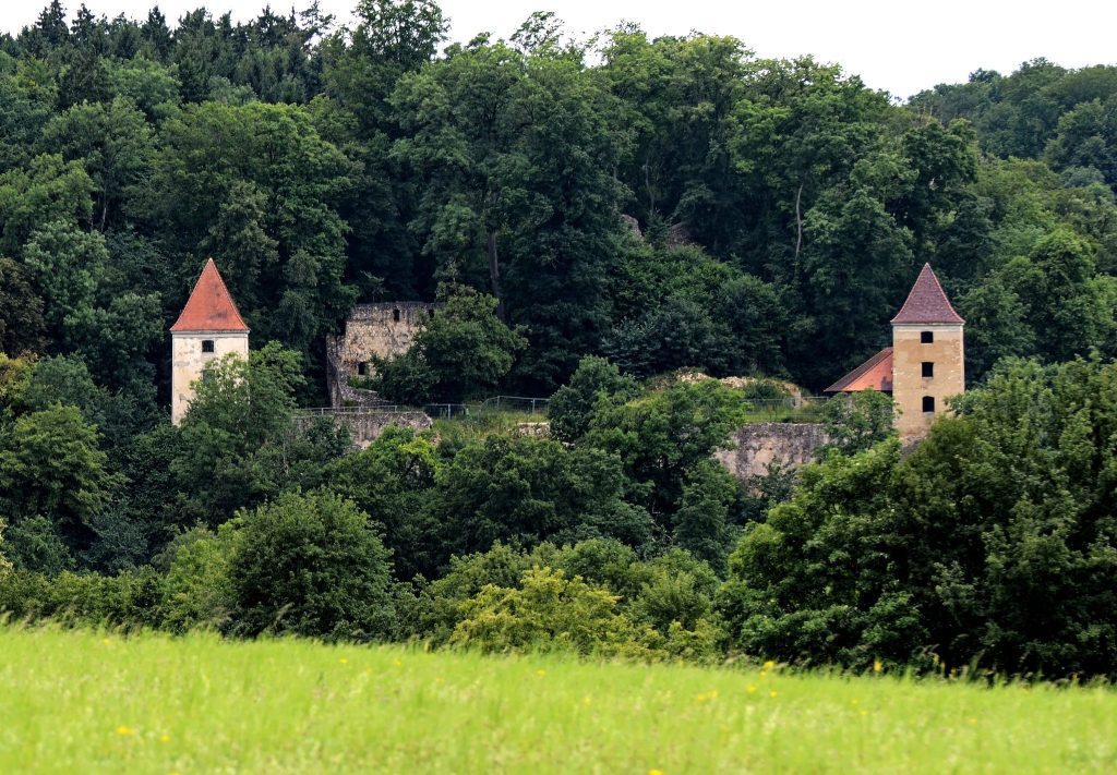 Kaltenburg Castle: A High Medieval Fortress in Germany 1 Kaltenburg Castle