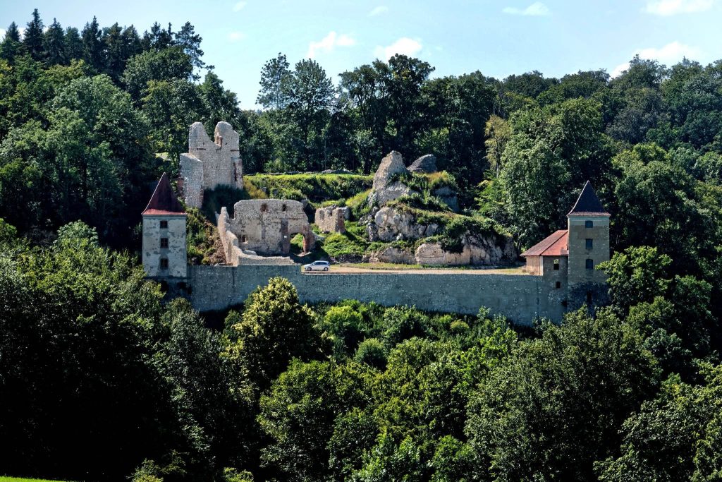 Kaltenburg Castle: A High Medieval Fortress in Germany 2 Kaltenburg Castle