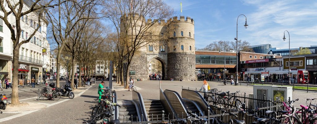 Hahnentorburg: Cologne’s Medieval Western Gate Castle 1 Hahnentorburg