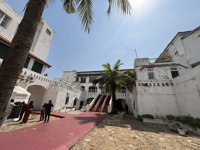 Osu Castle: A Colonial Fort and Government Seat in Ghana 2 Osu Castle