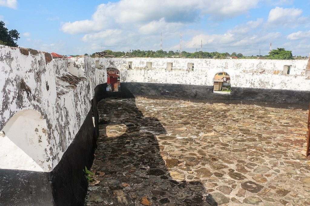 Fort Saint Anthony: A Portuguese and Dutch Trading Outpost in Ghana 2 Fort Saint Anthony