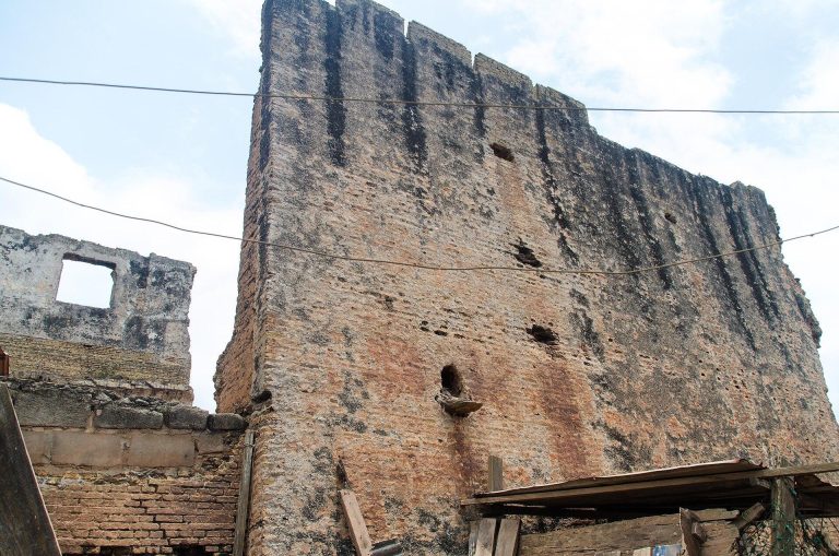 Fort Nassau: A Dutch Fortified Trading Post in Ghana