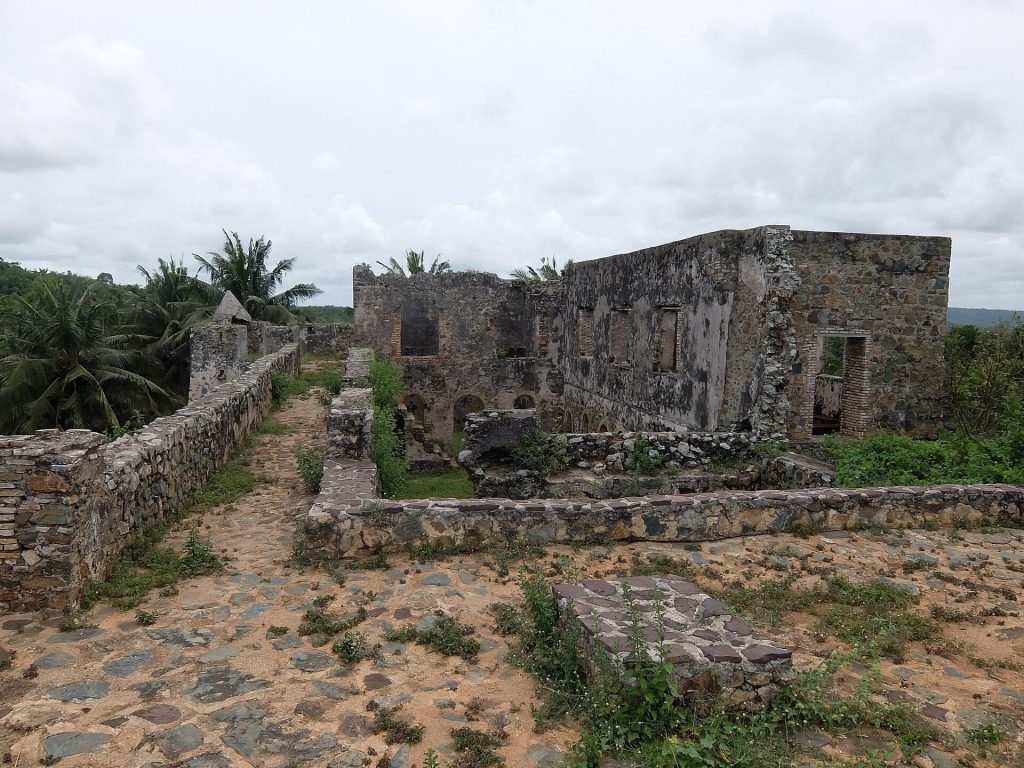 Fort Batenstein: A Dutch Colonial Trading Post in Ghana 1 Fort Batenstein