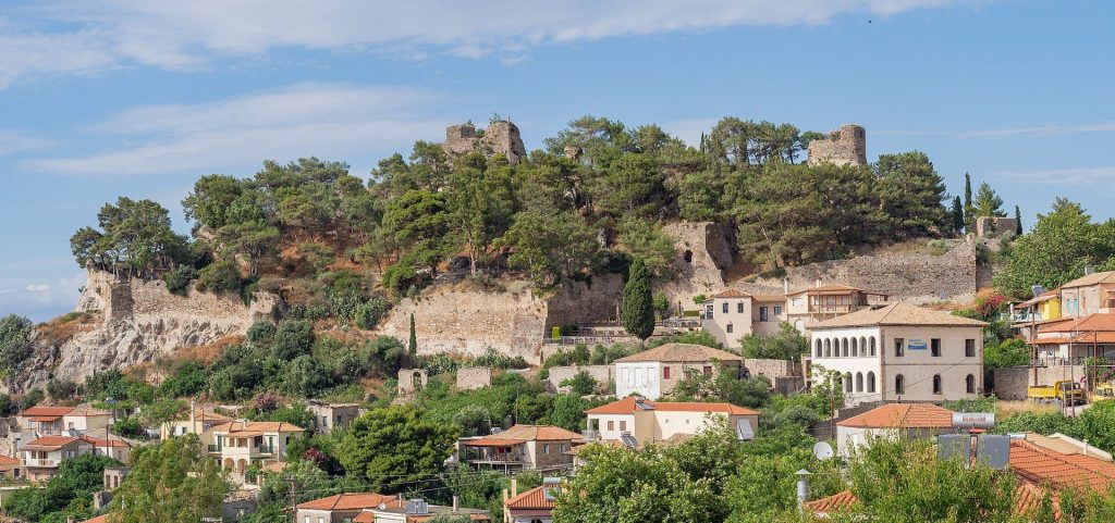 Kyparissia Castle: A Medieval Frankish Fortress in Greece 1 Kyparissia Castle