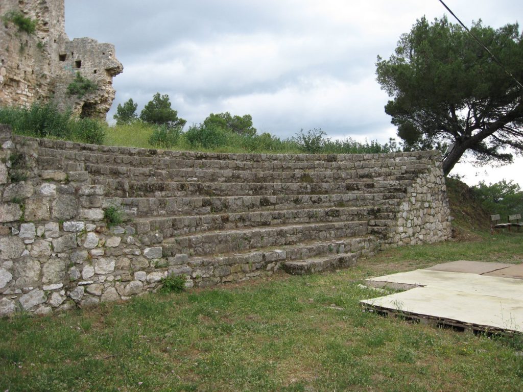 Kyparissia Castle: A Medieval Frankish Fortress in Greece 3 Kyparissia Castle