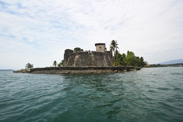 Castillo de San Felipe de Lara: A Spanish Colonial Fort in Guatemala