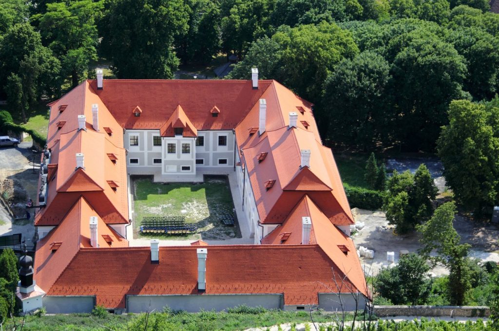 Episcopal Palace in Sümeg: A Baroque Episcopal Residence in Hungary 1 Episcopal palace, Sümeg