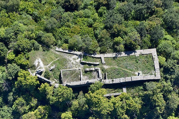 Tátika Castle: A Medieval Fortress Ruin in Hungary 4 Tátika Castle